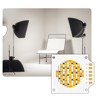 250W VF 24-26V Dimmabile 5 colori RGBCW COB LED Chip con alto CRI 90RA per l'illuminazione sul palco